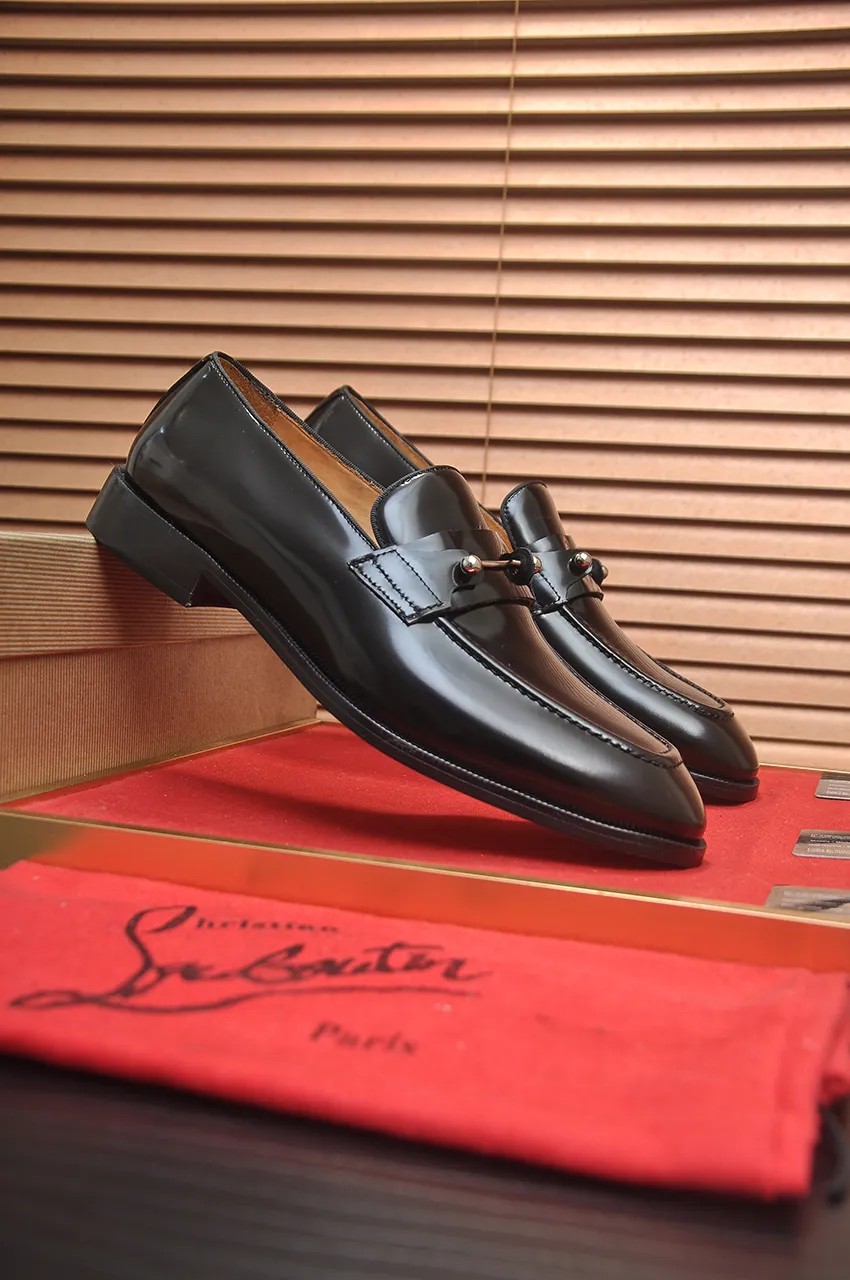 Men's shoes 💰620💶 [Chrstian Loubotin] Red-soled shoes 💋Original mold opening, the highest version on the market, purely handmade ➕Imported cowhide uppers, first-layer water-dyed cowhide lining! Original EU high-gloss outsole. 38 to 45 (45 customized)